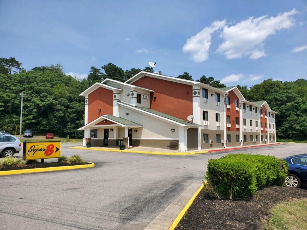 Motel Super 8 By Wyndham Salem Va Exteriér fotografie